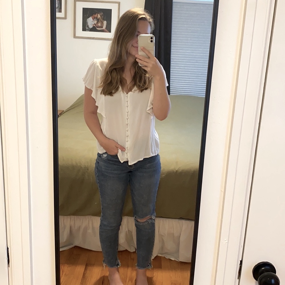 Beautiful white button down blouse, Size Large